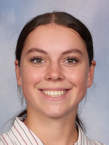 Hana Barratt Junior Students and Primary School Prefect